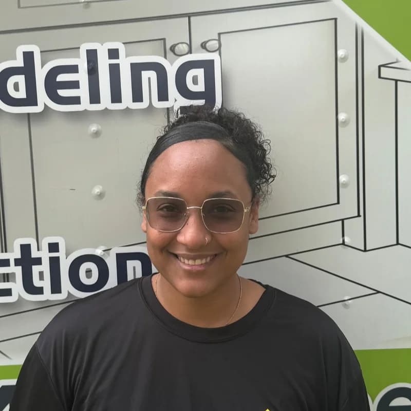 Yasmin Villarreal, HR Manager and Social Media Lead at Spencer Renovations Inc.